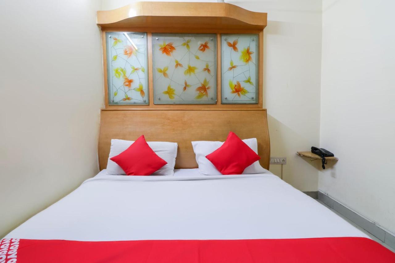 Oyo 71675 New Aishwarya Comforts Hotel Bangalore Eksteriør billede
